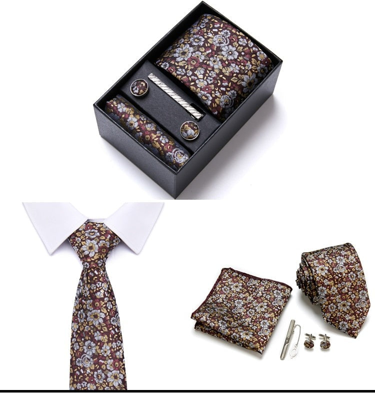 Men Suits Royal Accessories Set of 4