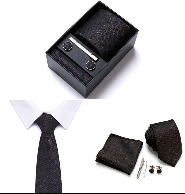 Men Suits Royal Accessories Set of 4